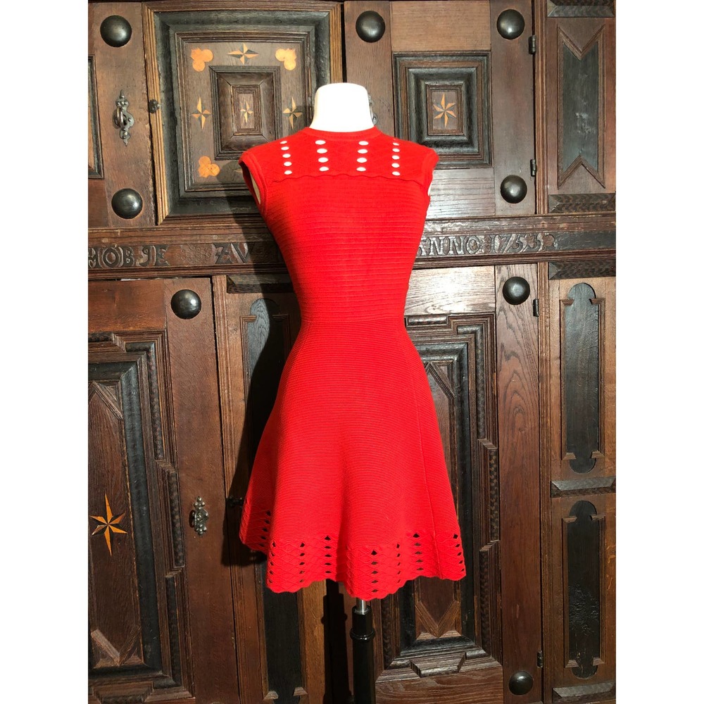 TED BAKER St Valentine's Day Knit Dress - Size 0 - New Condition